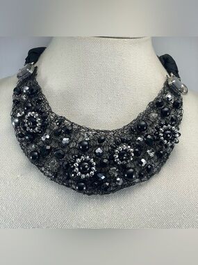 Beautiful Ottaviani Bijoux Black Metal Mesh Bib Glass Beaded Ribbon Tie Necklace